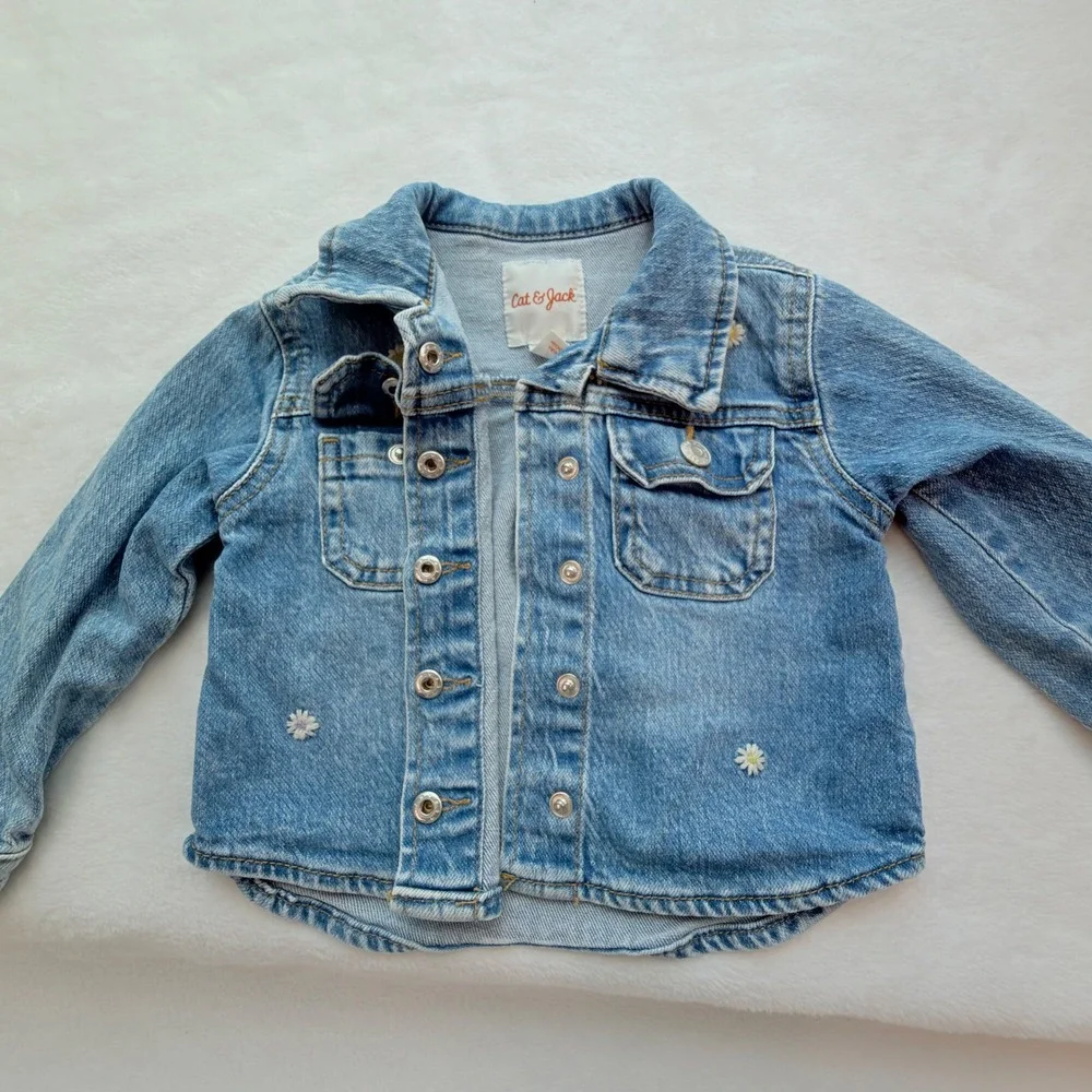 Cat & Jack Denim Jacket Kids 18M Blue Excellent Daisy Floral Embroidered Jean